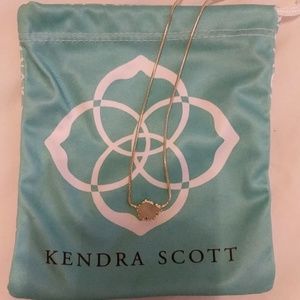 Kendra Scott necklace